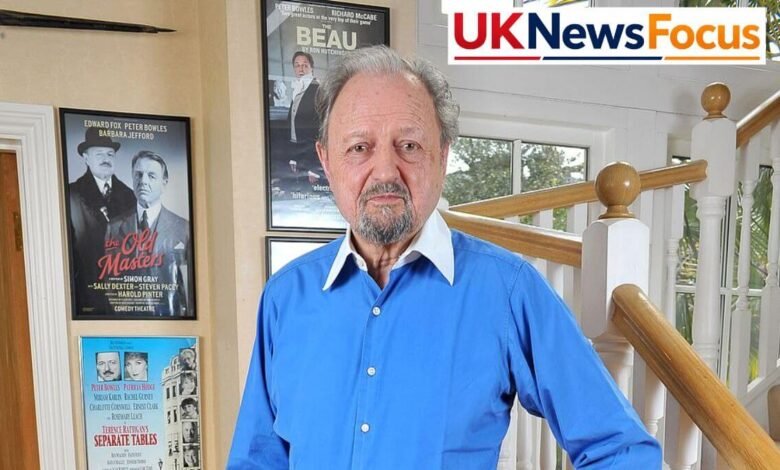 Peter Bowles